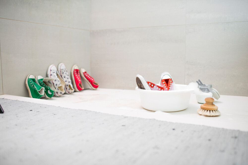 Pesuvati Orthex 8 L Tummanharmaa