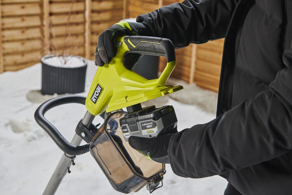 Akkulumilapio Ryobi ONE+ RY18ST25A-0