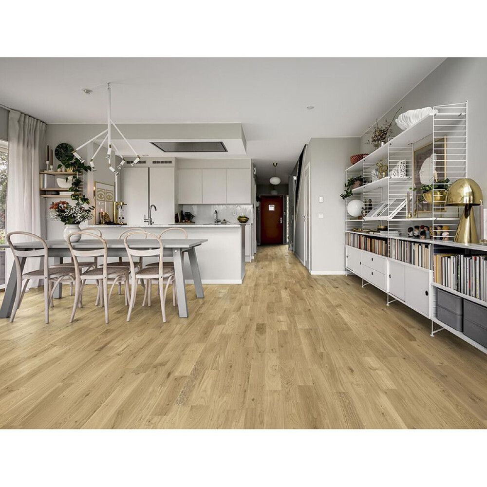 Parketti Kährs Tammi Silk 2S  mattalakattu