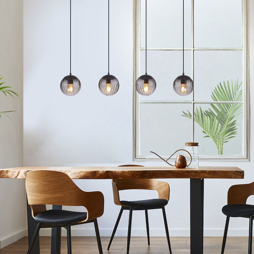 Riippuvalaisin Globo Dallerta 4-os musta