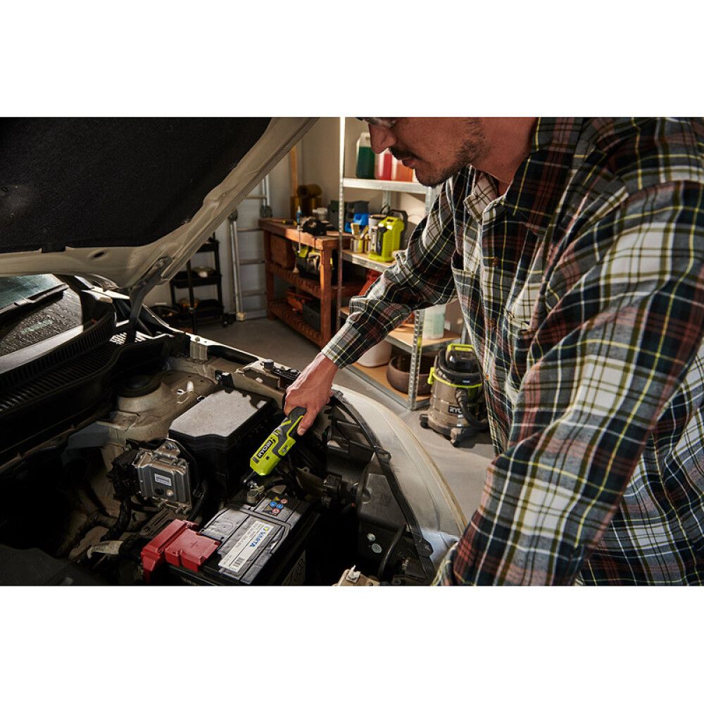 Räikkäväännin Ryobi USB Lithium RR14W4-0