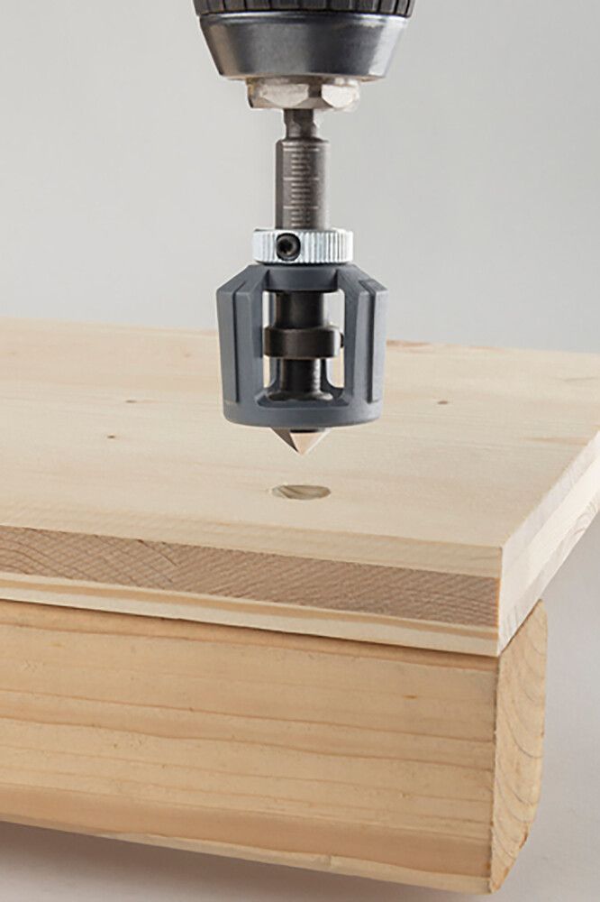 Ruuvauskärjen pidin syvyysrajoittimella Wolfcraft