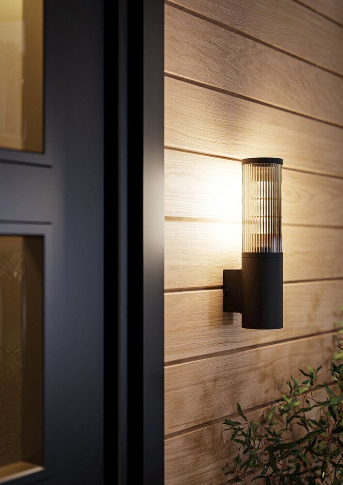 Ulkoseinävalaisin Eglo Salle