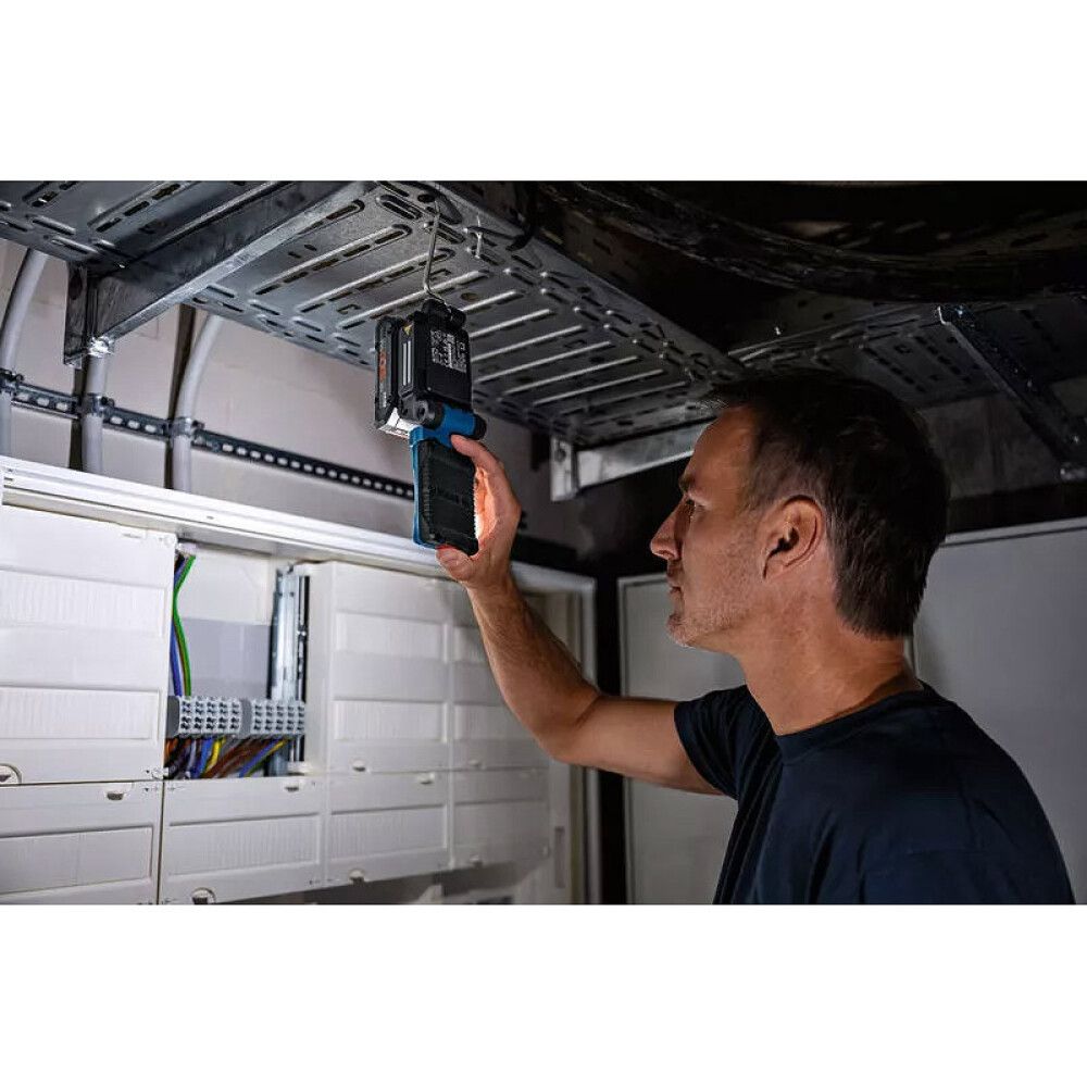 Akkuvalaisin Bosch GLI 18V-800 Professional