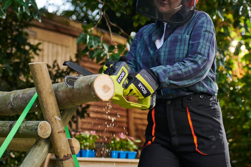 Oksasaha Ryobi ONE+ RY18PS15A-120