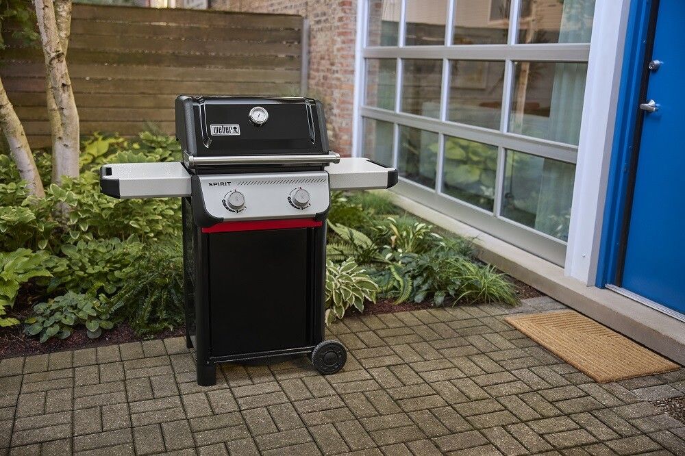 Kaasugrilli Weber Spirit E-210