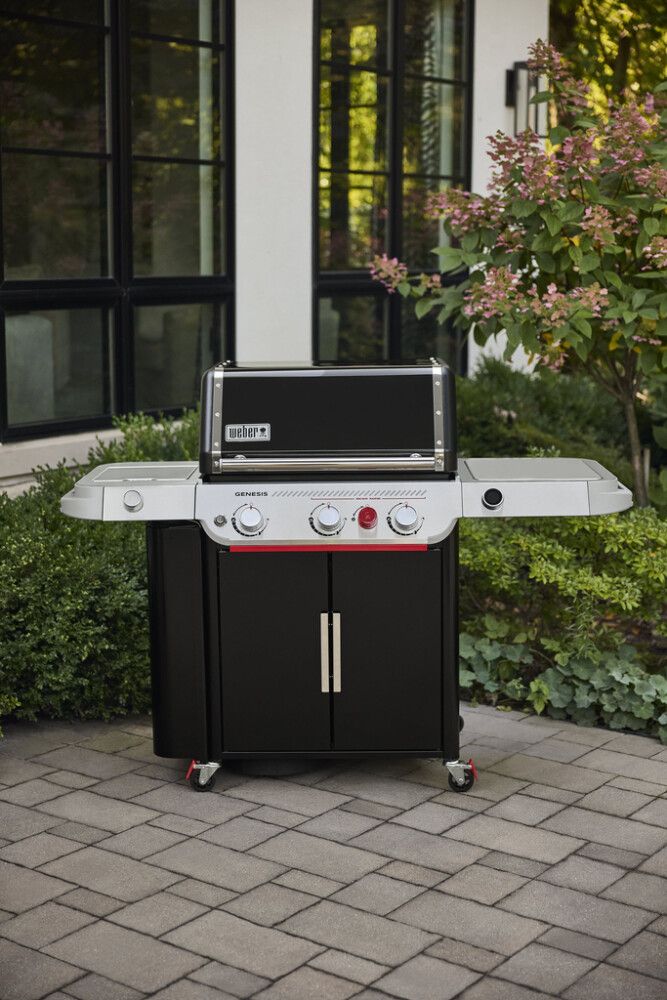 Kaasugrilli Weber Genesis EP-335W