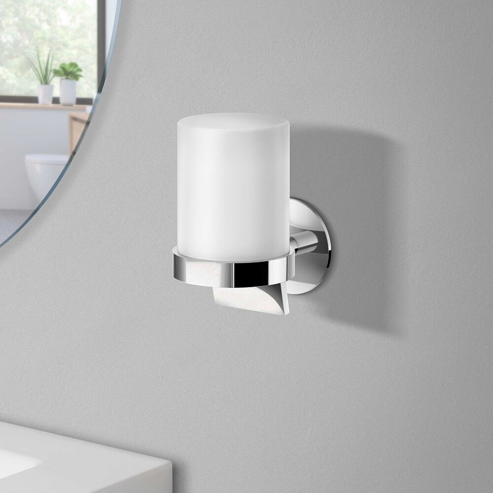 Saippua-annostelija Smedbo DOT