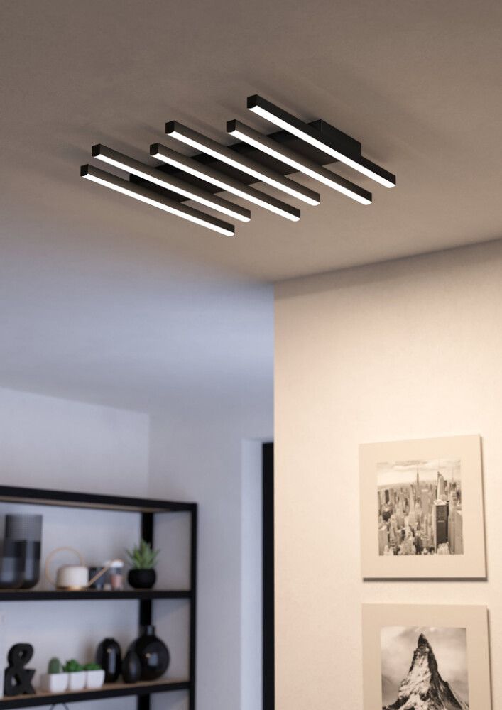 Kattovalaisin Eglo Padulari 6-os musta