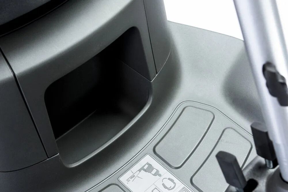 Etuleikkuri Stiga Park 300 LC