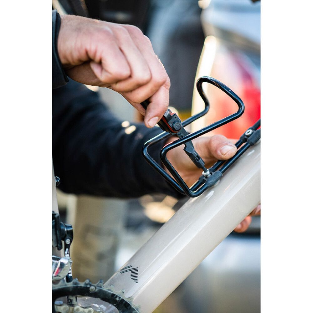 Monitoimityökalu Gerber Armbar Trade hopea 8-in-1