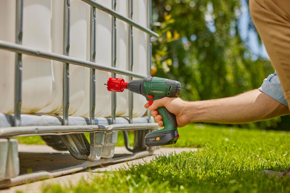 Liitin Gardena vesisäiliön läpivientiin 33,3/26,5 mm