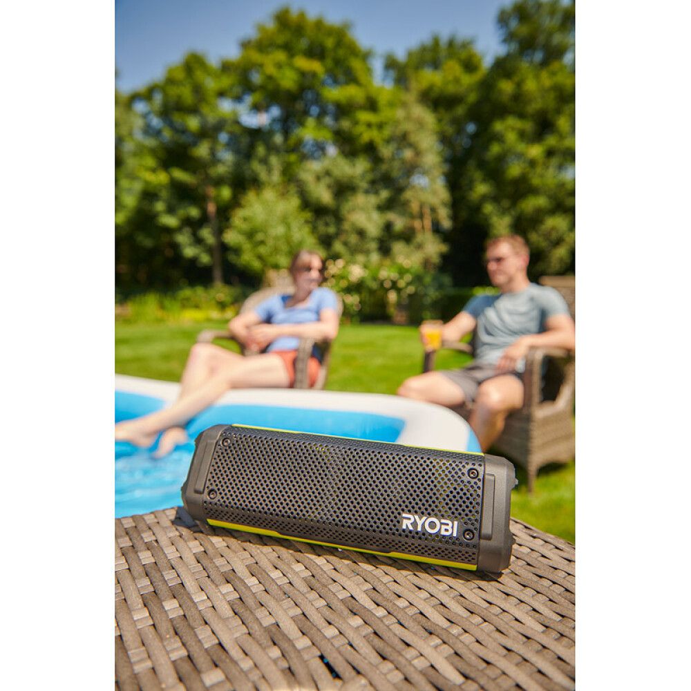 Kaiutin Ryobi USB Lithium RS4-120G