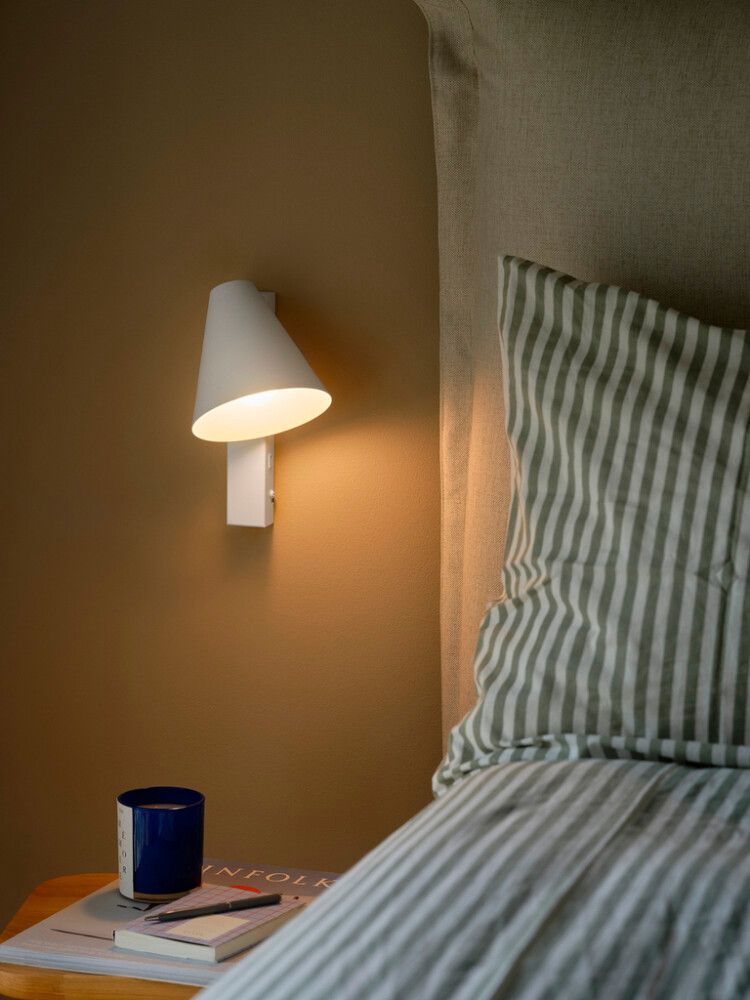 Seinävalaisin Nordlux Wilmer Valkoinen