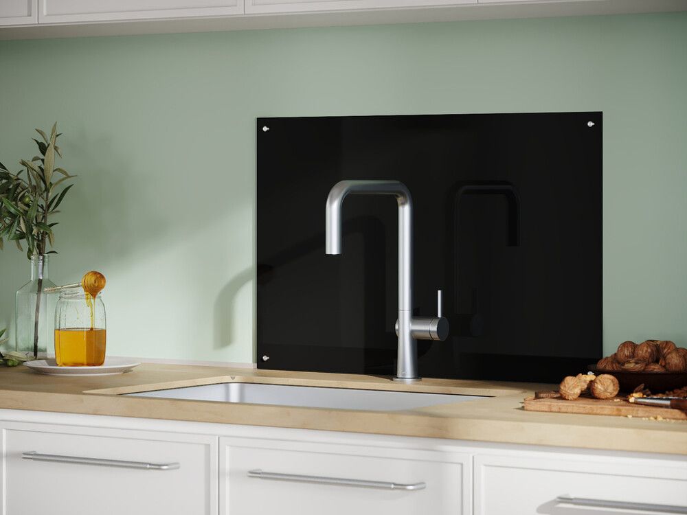 Lasilevy Fibo musta karkaistu 6 x 450 x 700 mm