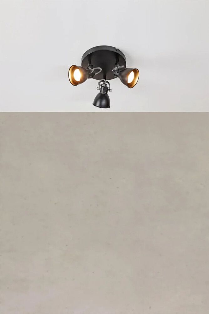 Kattovalaisin Markslöjd Mion 3-os Mattamusta