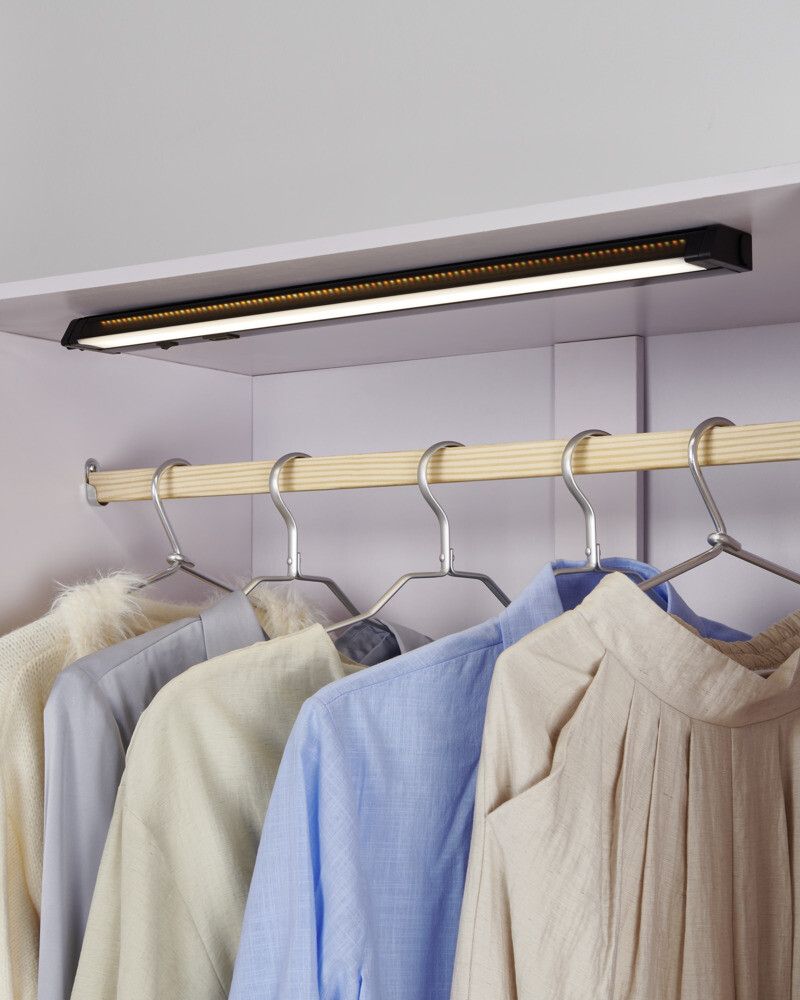 Kaapinalusvalaisin Eglo Russcallo musta 57 cm