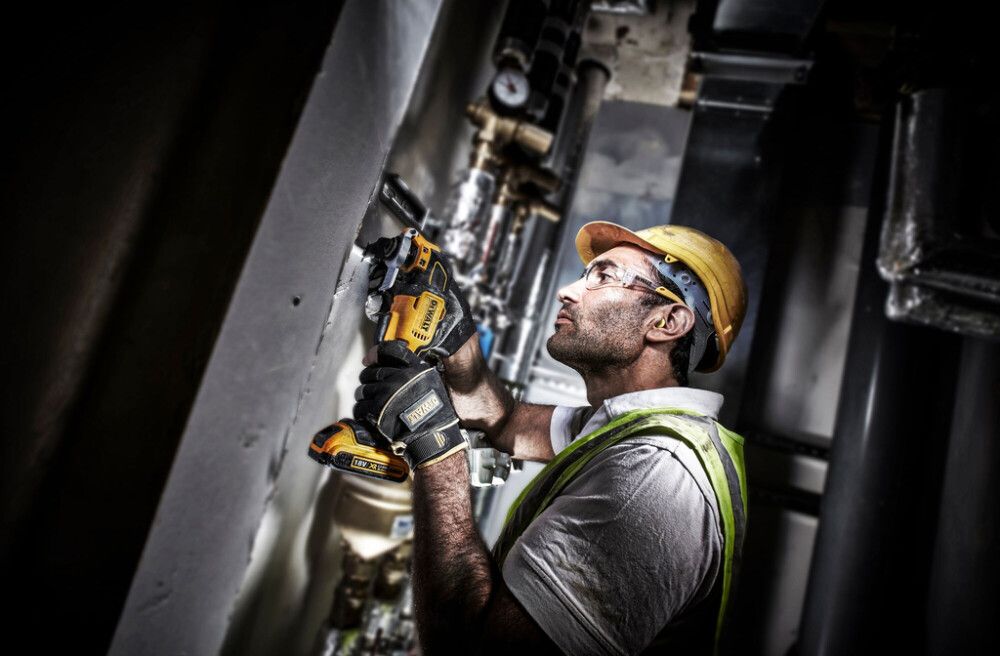 Monitoimityökalu DeWalt DCS356N-XJ