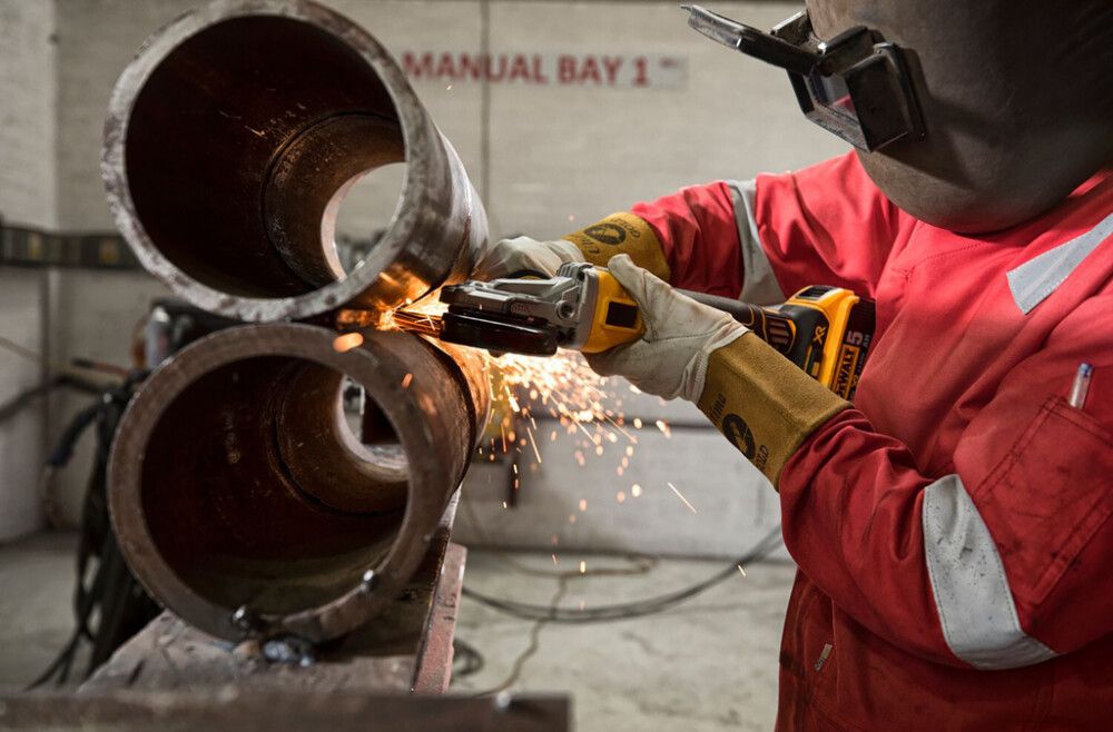 Kulmahiomakone DeWalt DCG405FN-XJ