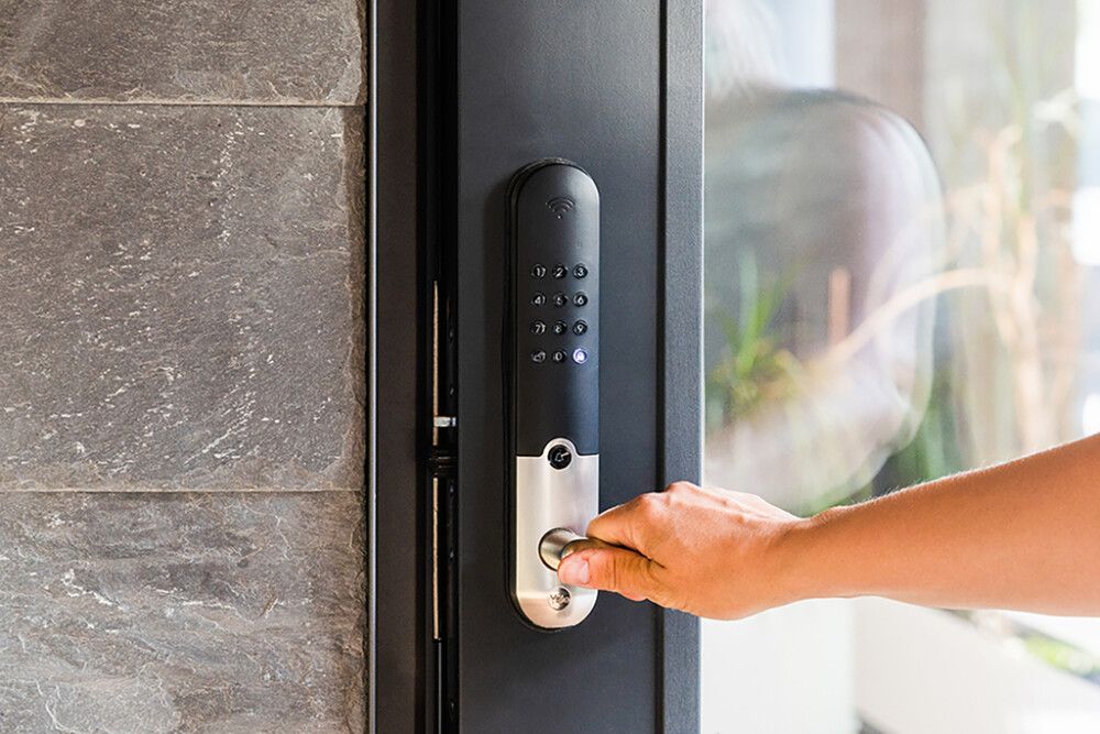 Älylukko Yale Doorman L3