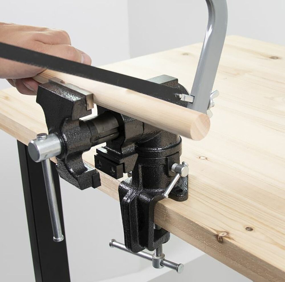 Ruuvipenkki Wisent Musta