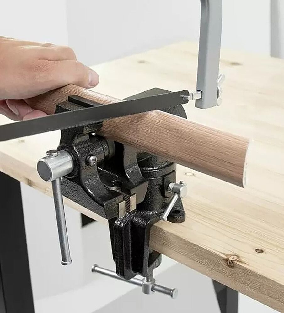 Ruuvipenkki Wisent Musta