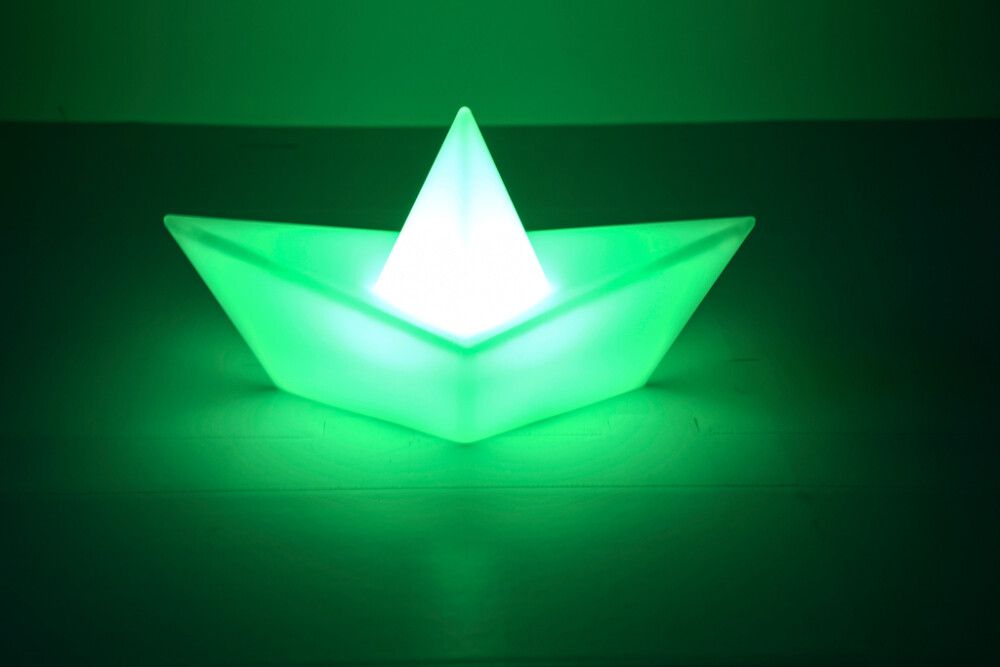 Solarvalaisin Schiff Kelluva