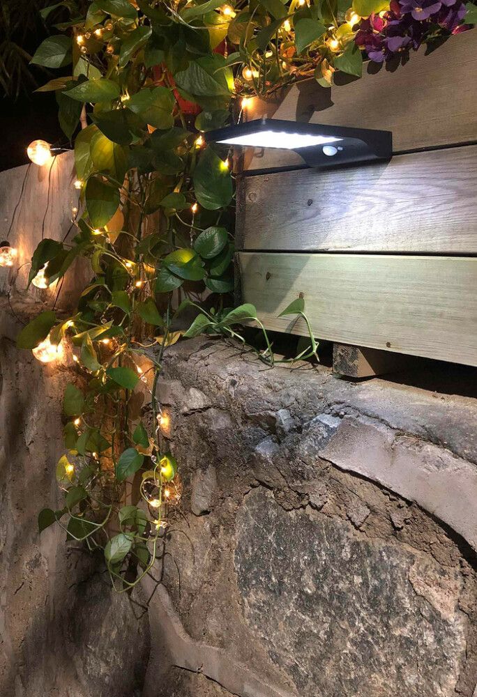 Seinävalonheitin BAUHAUS Solar