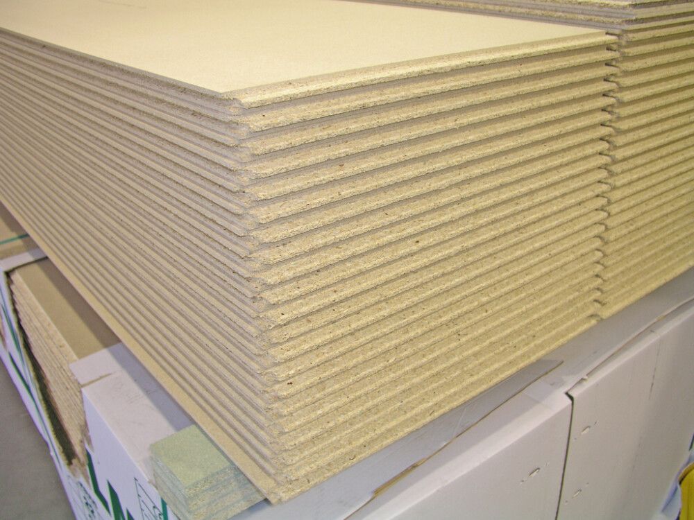 Lastulevy 22 x 600 x 2400 mm P6 TG4