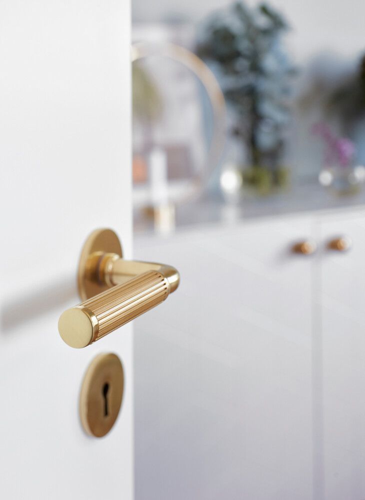 Väliovenpainike avainkilvellä Habo Wimbledon Kiillotettu messinki