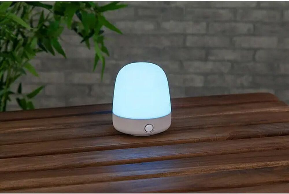 Ladattava pöytävalaisin Starlux Serra beige