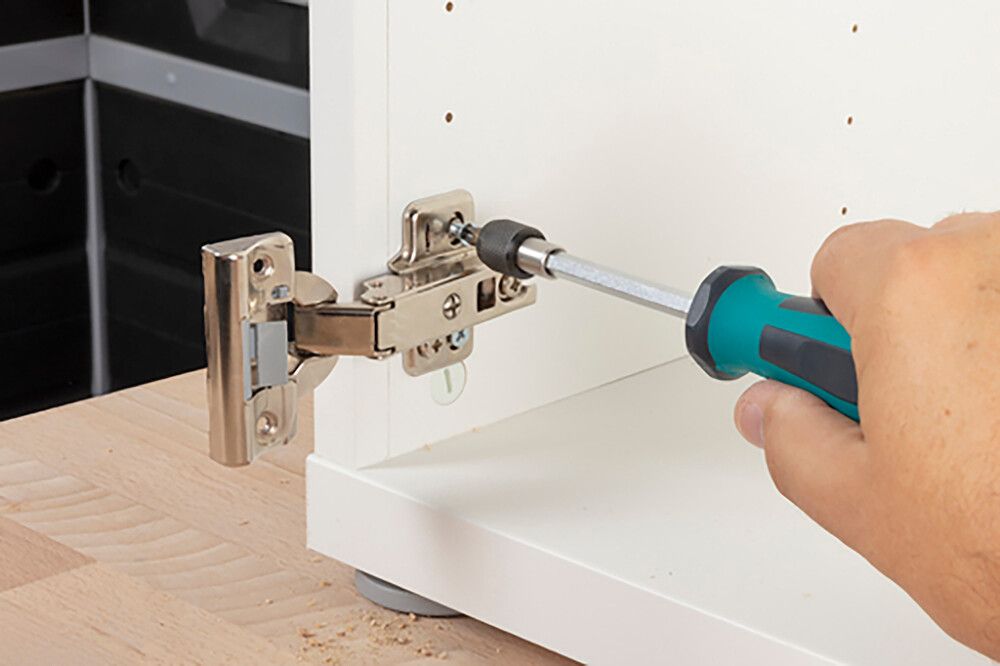 Kalustesaranoiden korjaussarja Wolfcraft 11-os