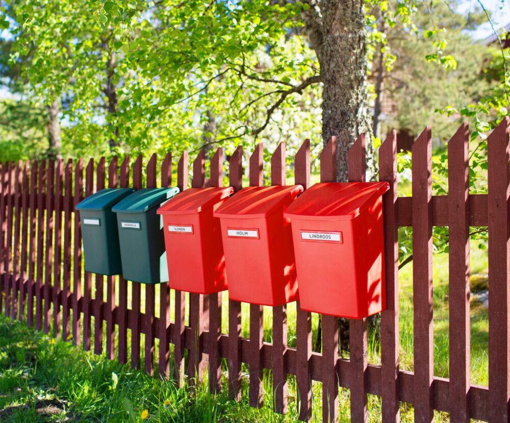 Postilaatikko Orthex Välikannella Punainen