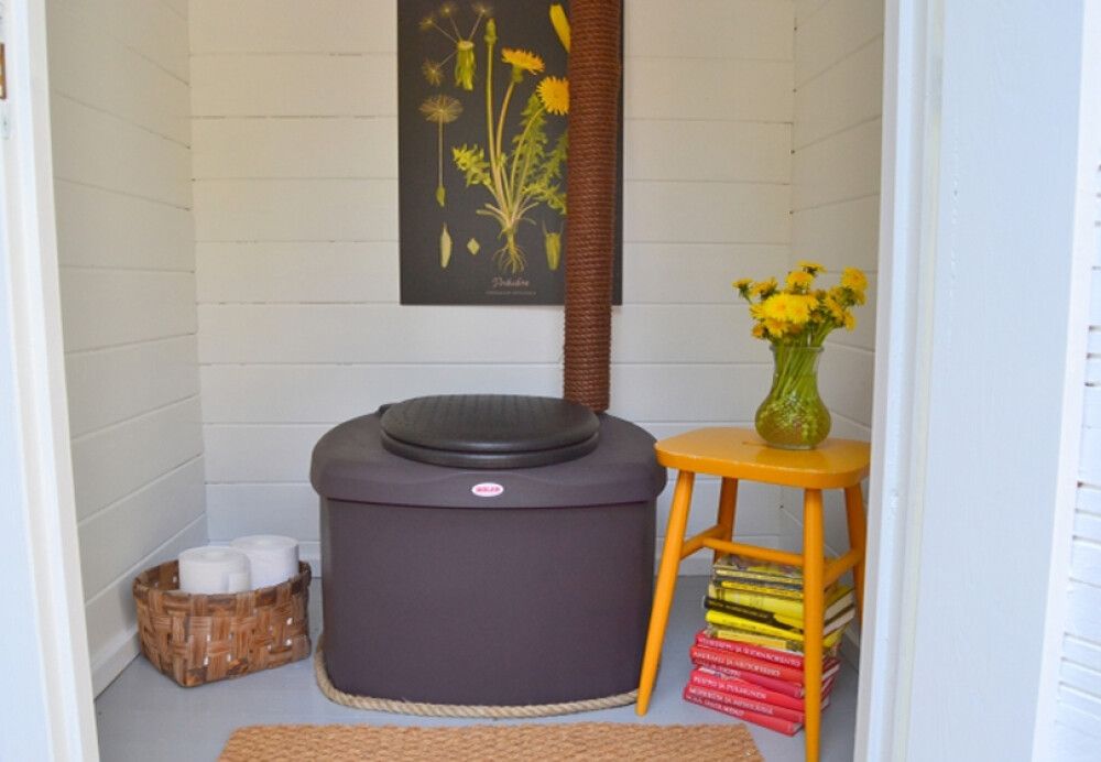 Kompostikäymälä Biolan Eco 200 l tummanharmaa