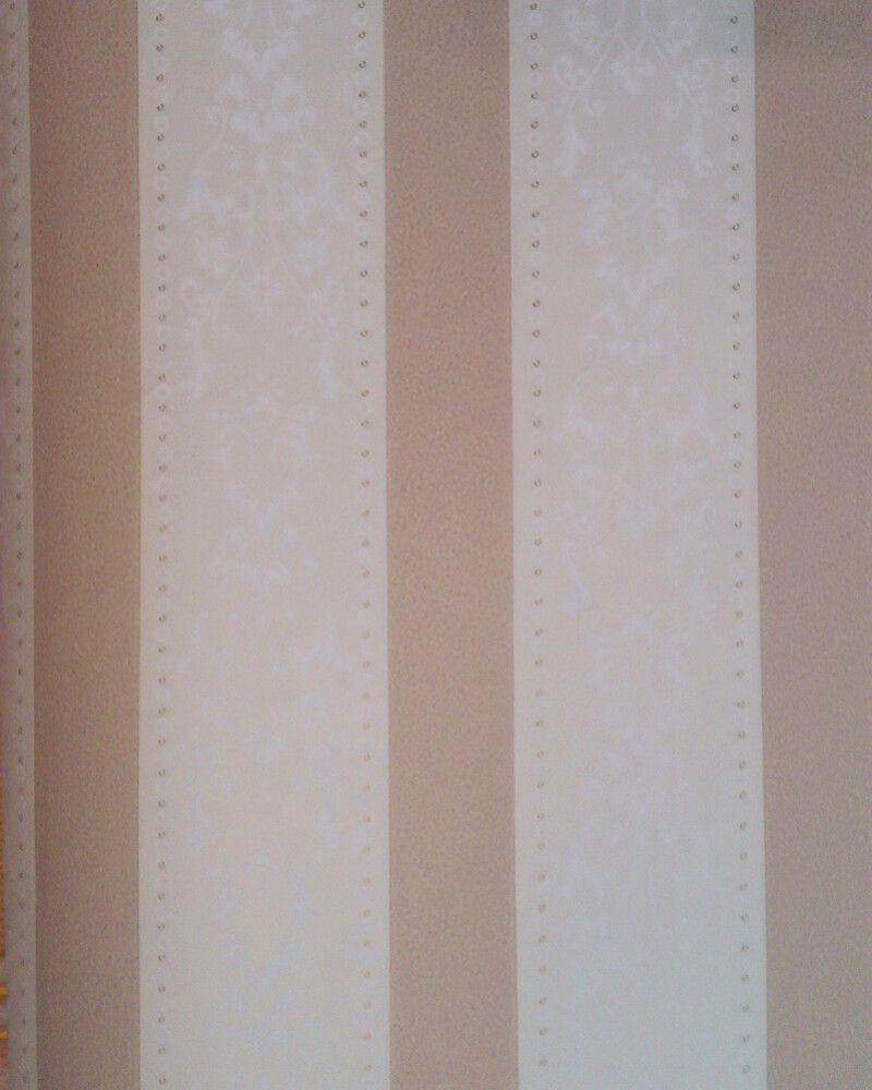 Kuitutapetti Sandudd Isoäidin Aikaan Valkoinen/vaaleanpunainen