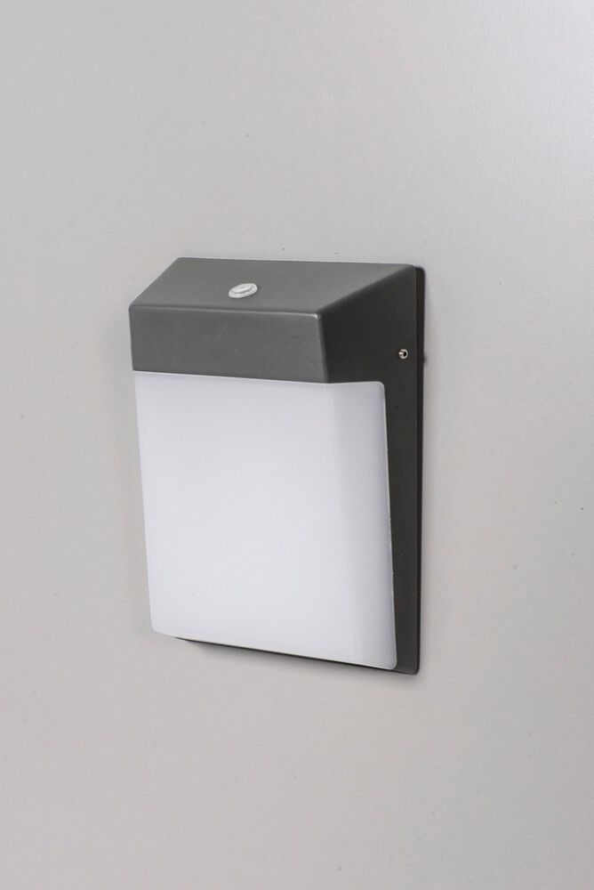 Hämäräkytkinvalaisin Airam Reine