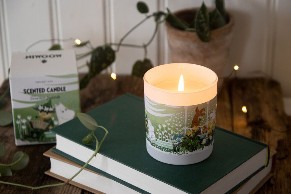 Tuoksukynttilä Muumi Forever Friends 40 h