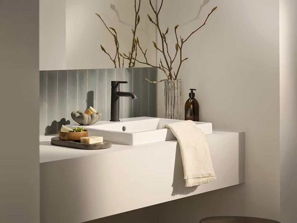 Pesuallashana Oras Optima Style 2606FH-33 bideellä mattamusta