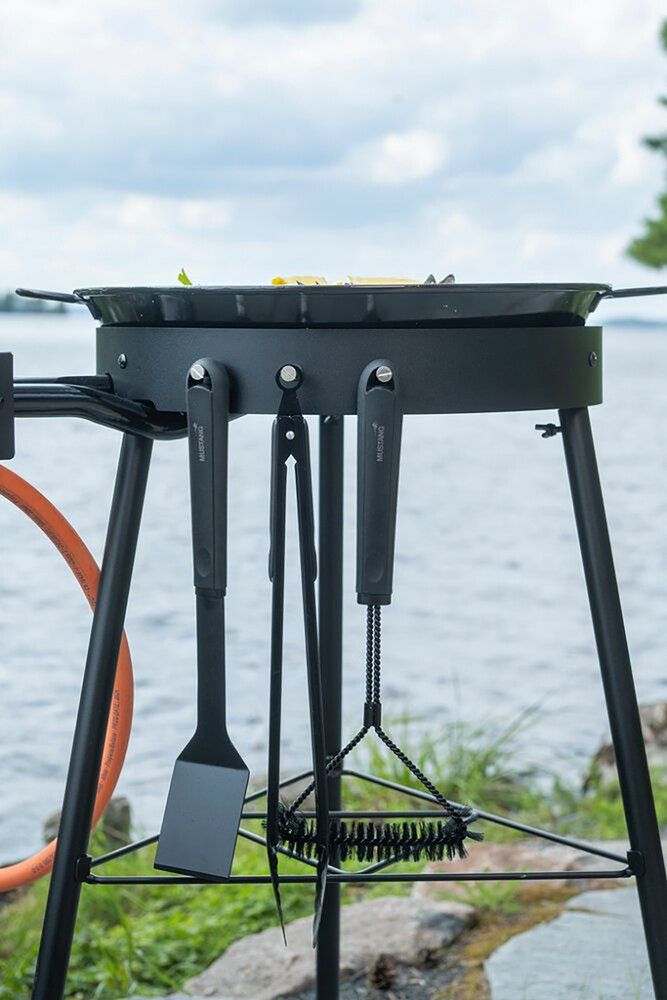 Grillausvälinesarja Mustang Black Line 3-osainen