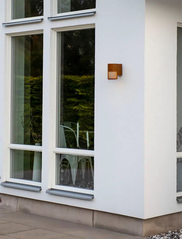 Ulkoseinävalaisin Konstmide Pistoia Ruostemaalattu E27 IP54