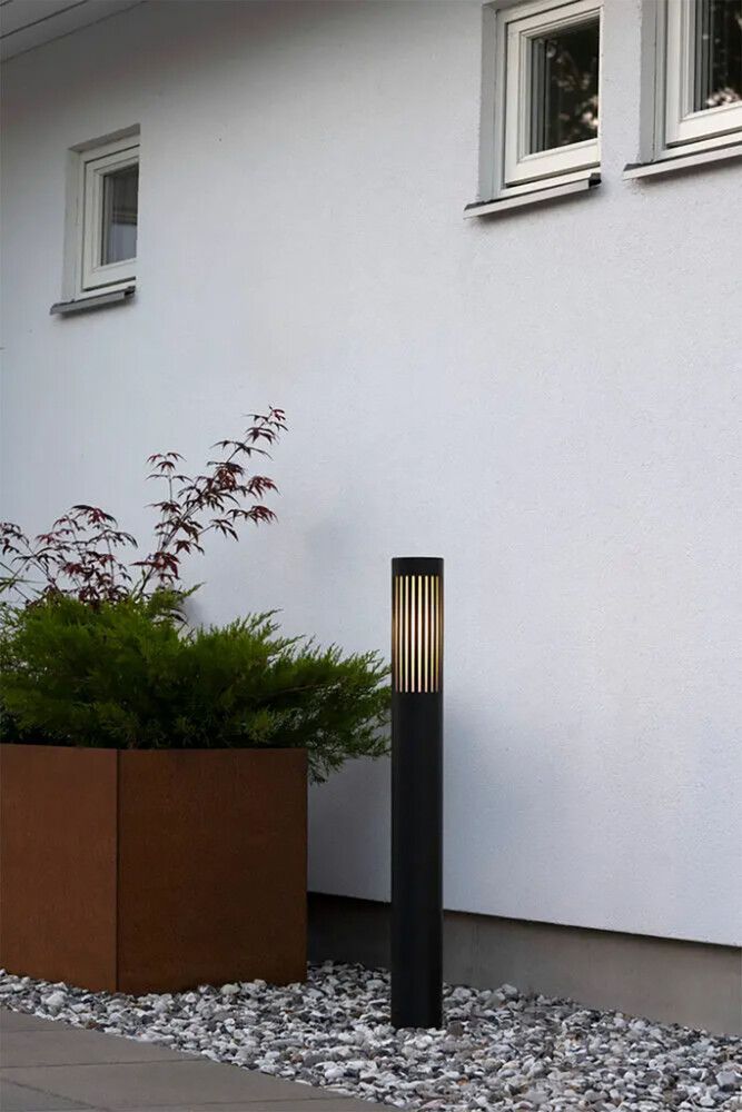 Ulkopylväsvalaisin Konstmide Pistoia Musta E27 IP54