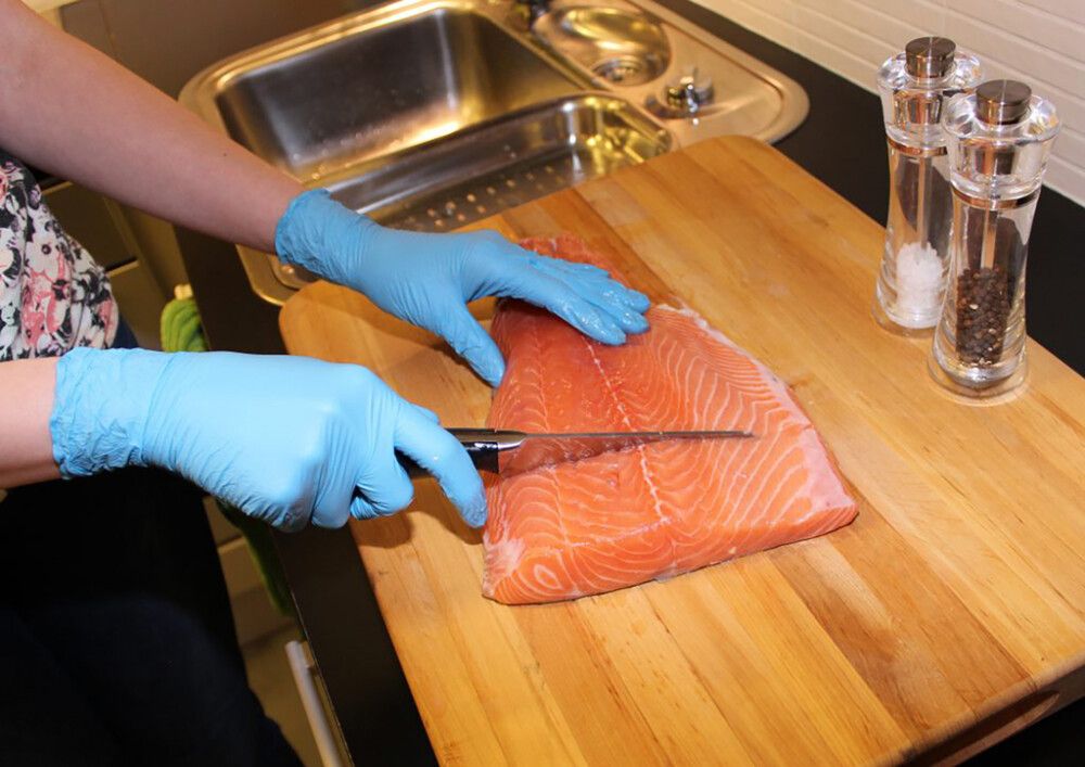 Nitriili kertakäyttökäsine Sini Puuteriton 100 kpl L-koko