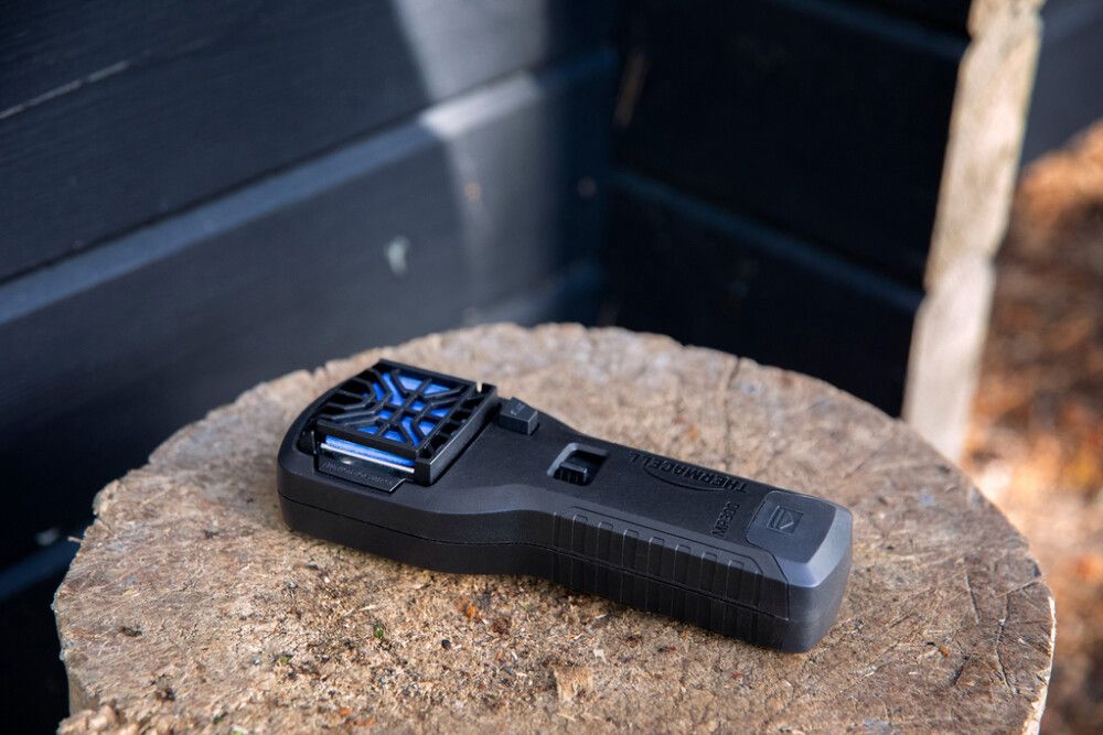 Hyttystorjuntalaite Thermacell MR300 musta