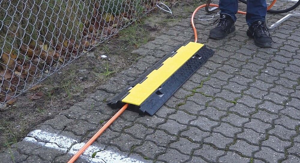 Kaapelisilta Malmbergs 2-os