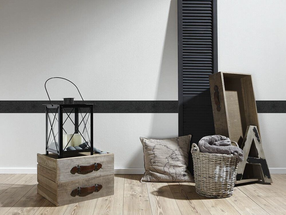 Boordi A.S. Creation Itseliimautuva Musta Kukka