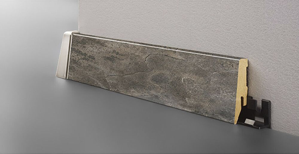 Jalkalista Logoclic K58 C Silent MDF 18 x 58 x 2600 mm