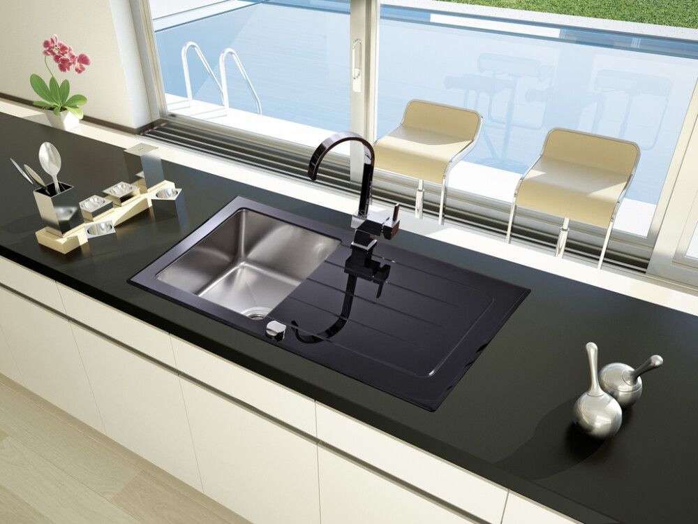 Tasoon upotettava allas Respekta New York RST / musta lasi