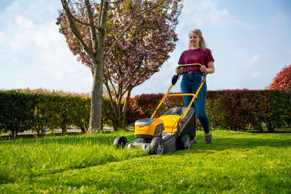 Akkuruohonleikkuri Stiga Collector 48 S AE