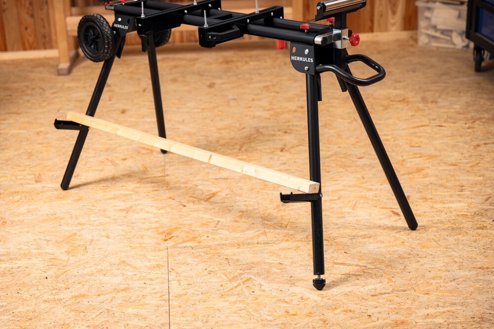 SAHAPÖYTÄ HERKULES MAT2000