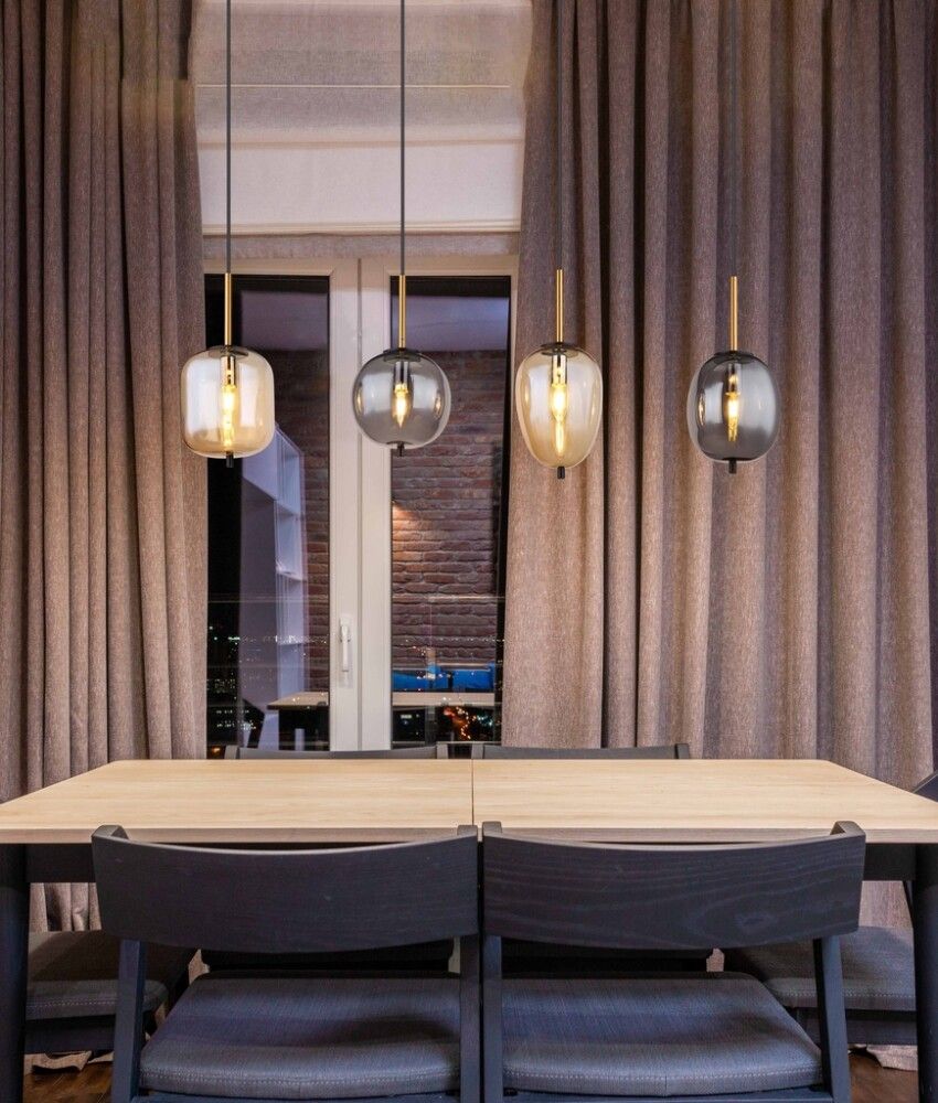 Riippuvalaisin Globo Blacky 4-os messinki/musta